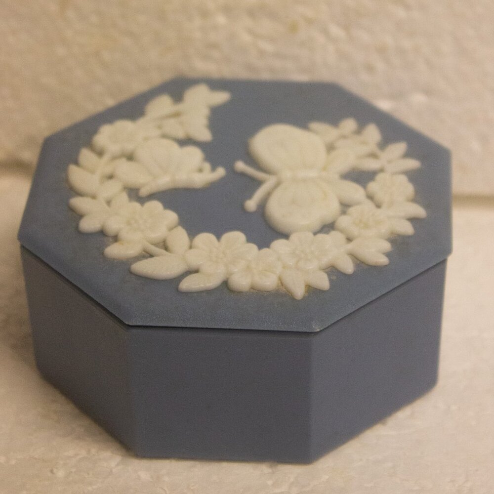 Blue Molded Acrylic Powder Trinket DIsh with Lid and Applied Butterflies Flowers